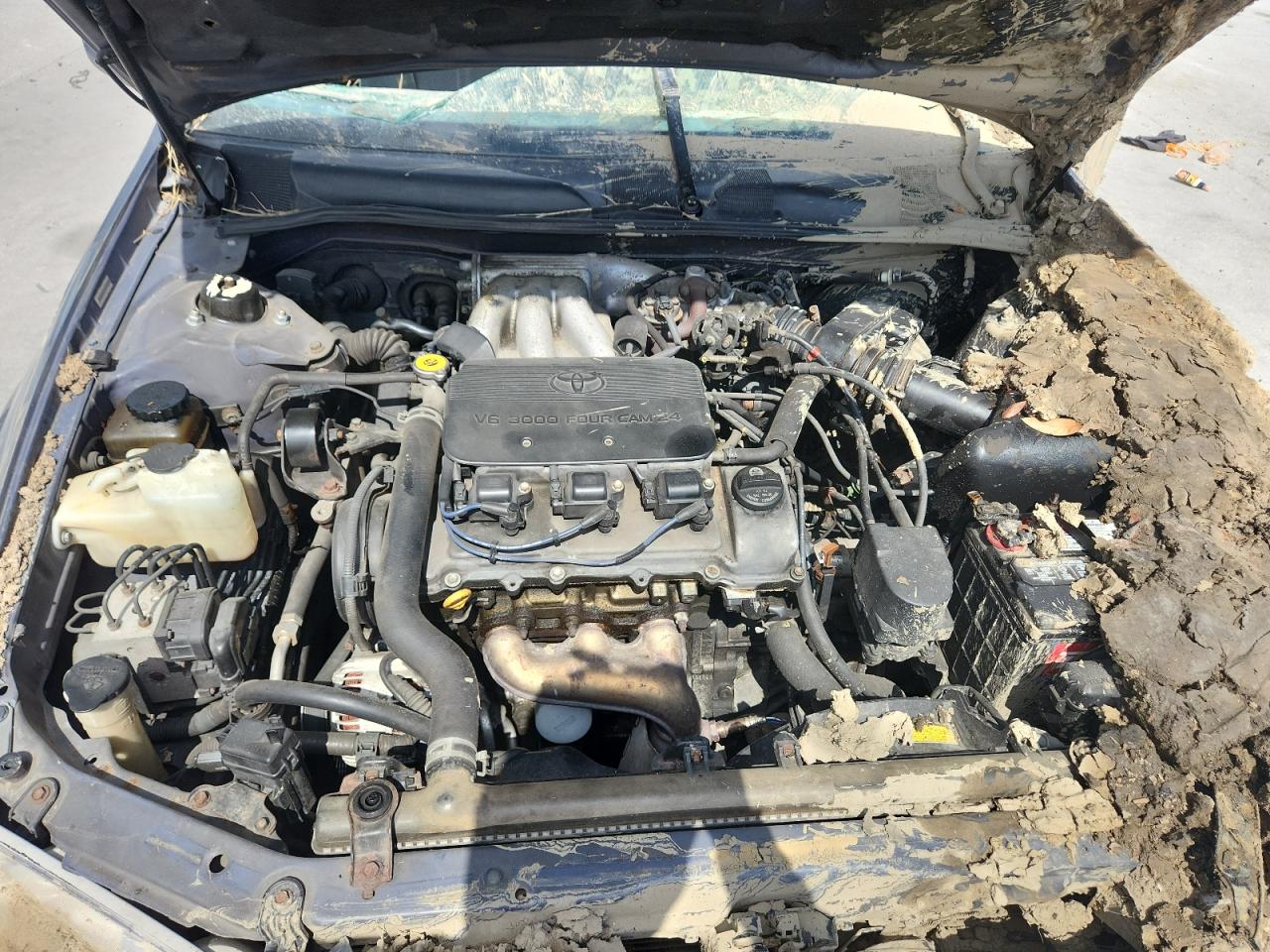 2000 Toyota Camry Le VIN: 4T1BF22KXYU108241 Lot: 83777845