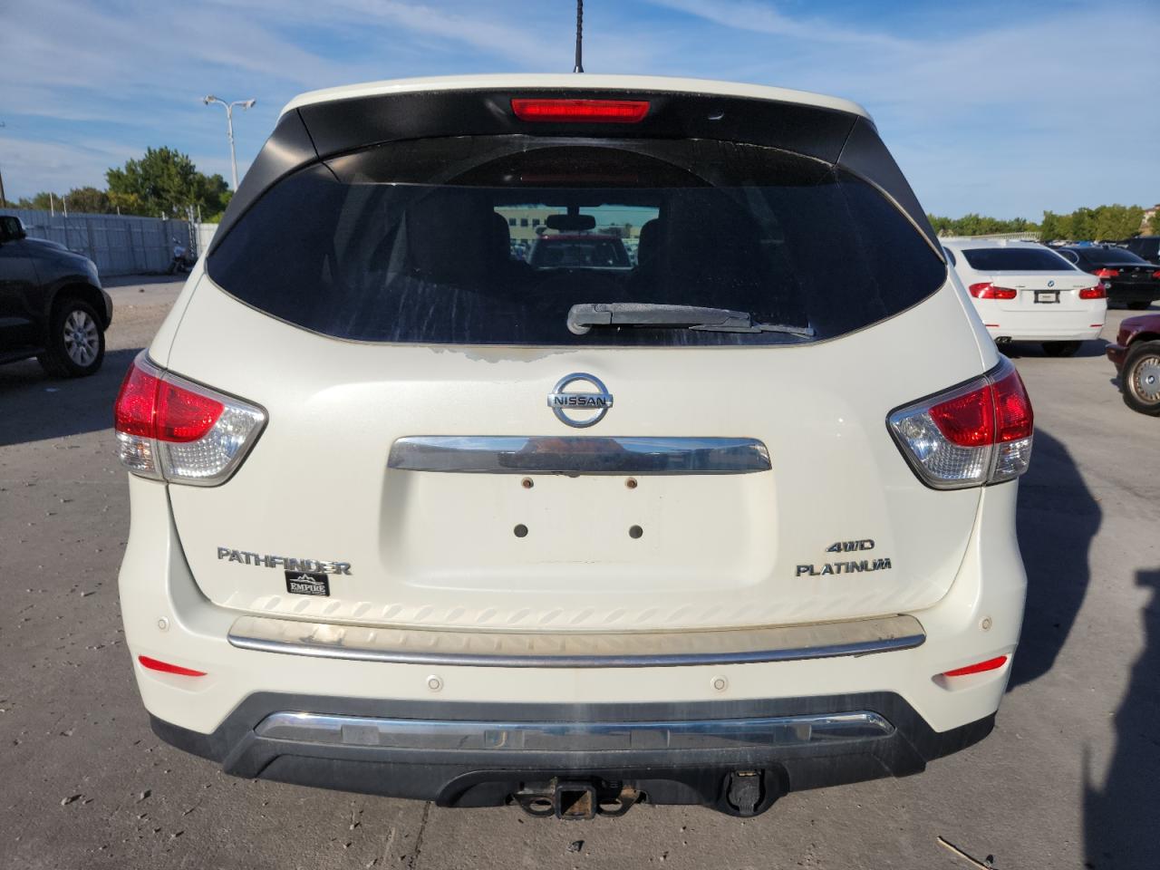 2015 Nissan Pathfinder S VIN: 5N1AR2MM3FC708877 Lot: 83975245