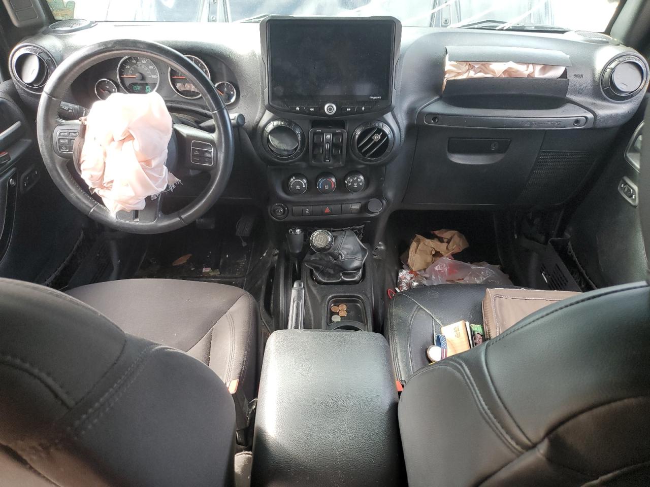 2017 Jeep Wrangler Unlimited Sport VIN: 1C4BJWDG0HL567738 Lot: 83786155