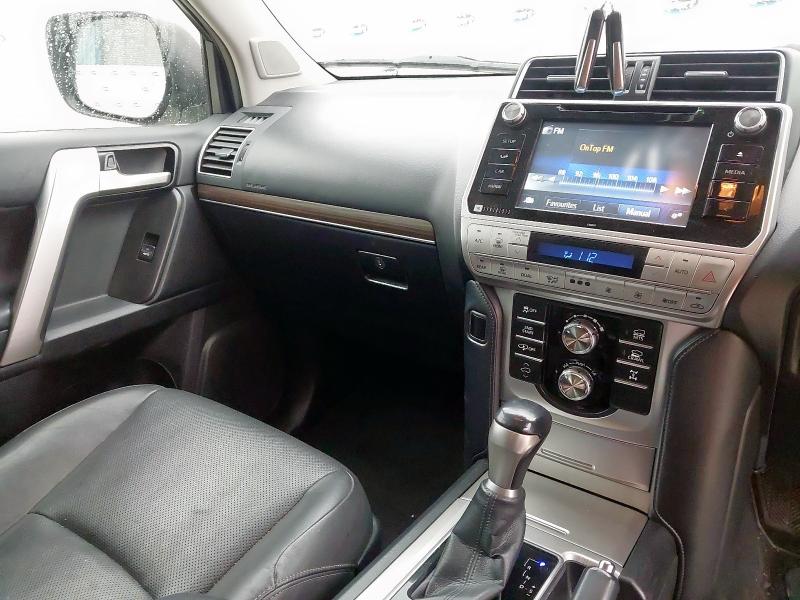 2018 TOYOTA LAND CRUISER INVINCIBLE D 