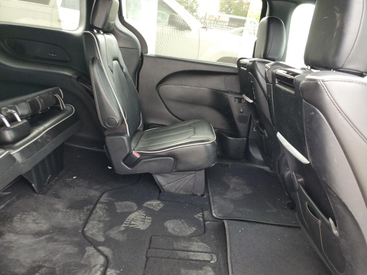 2019 Chrysler Pacifica Limited VIN: 2C4RC1GG2KR700991 Lot: 71122535