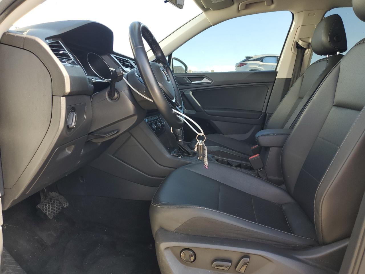 2019 Volkswagen Tiguan Se VIN: 3VV3B7AX7KM004950 Lot: 71118665