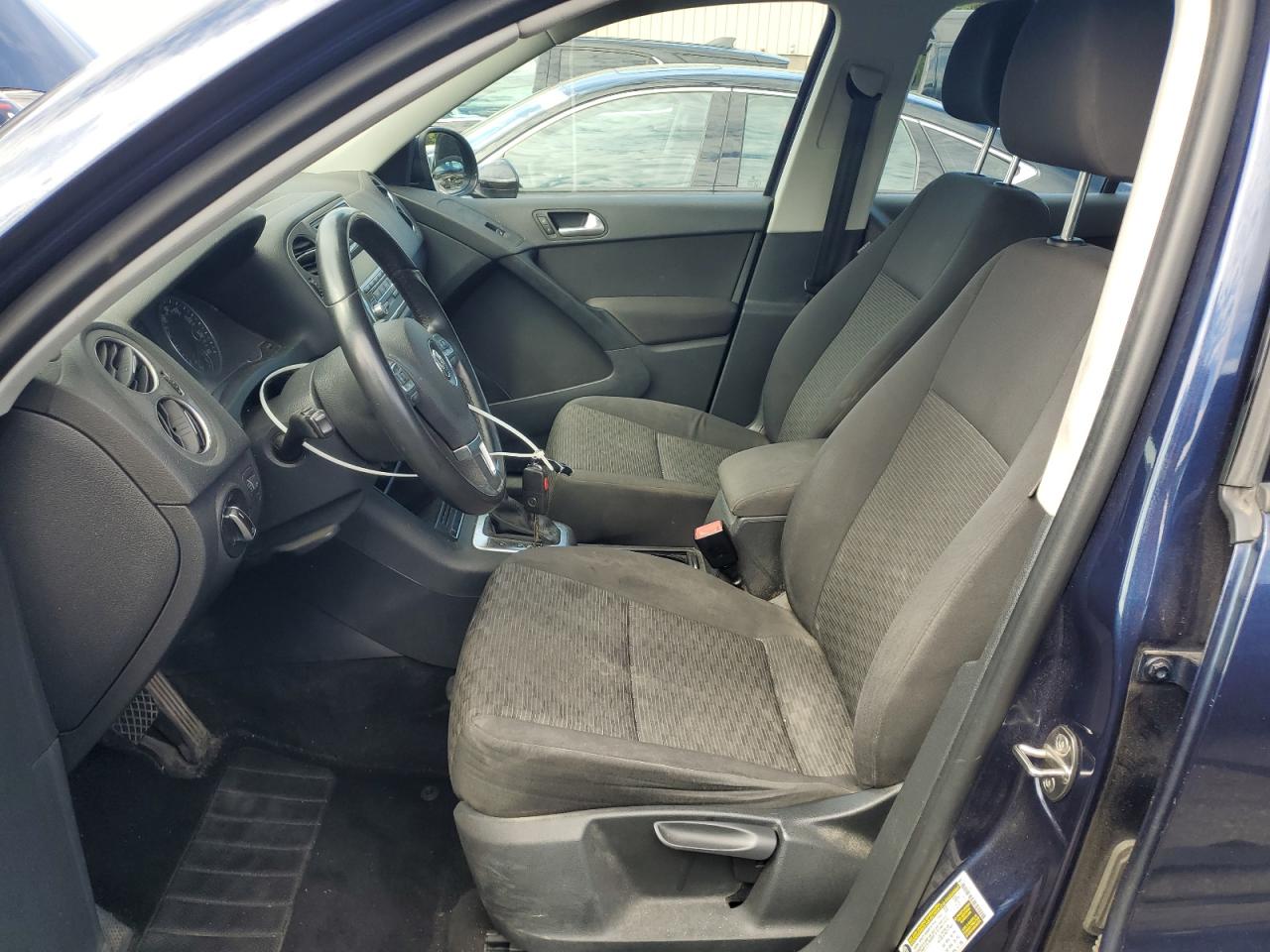 2014 Volkswagen Tiguan S VIN: WVGBV3AX4EW573958 Lot: 80658755