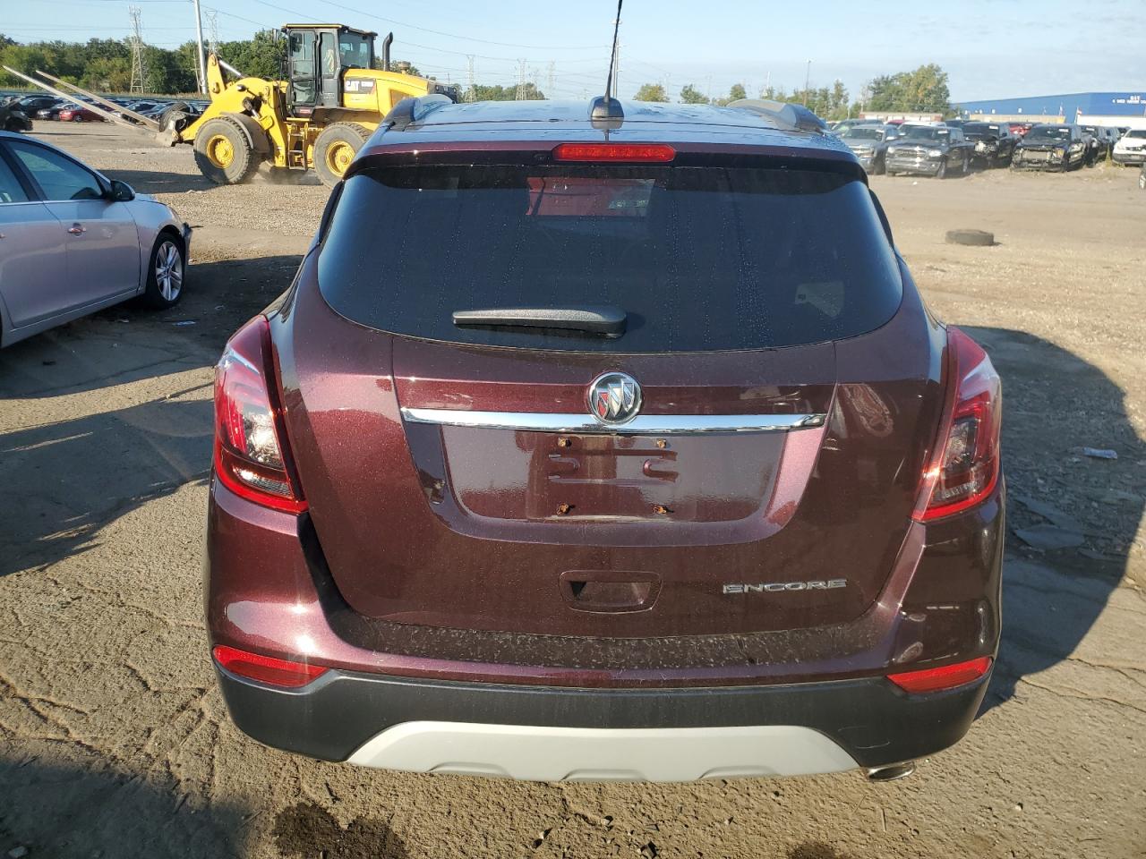 2018 Buick Encore Essence VIN: KL4CJCSB1JB570776 Lot: 71449275