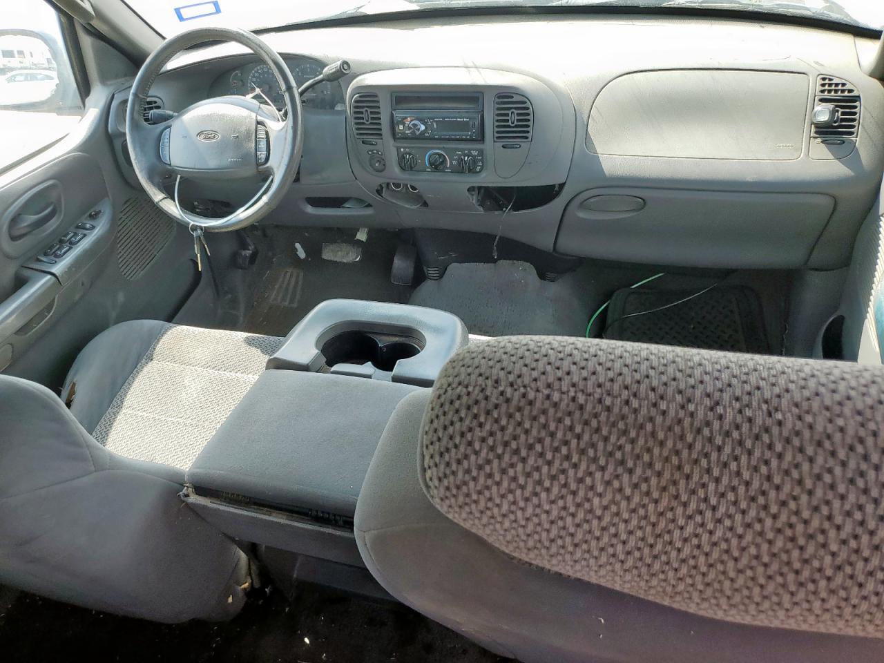 2002 Ford F150 Supercrew VIN: 1FTRW08L02KC45280 Lot: 84419675