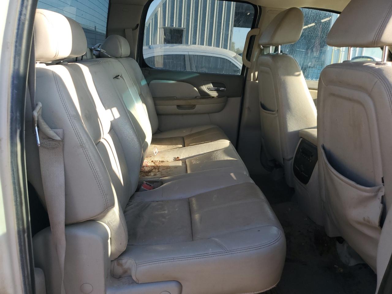 2008 Chevrolet Silverado K1500 VIN: 2GCEK13M881205229 Lot: 80455845