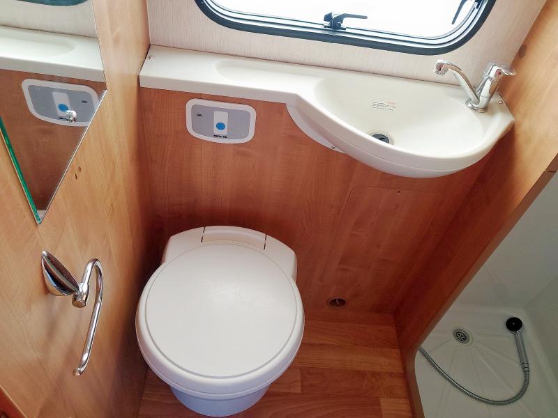 2010 FORD TRANSIT 100 T350M RWD 