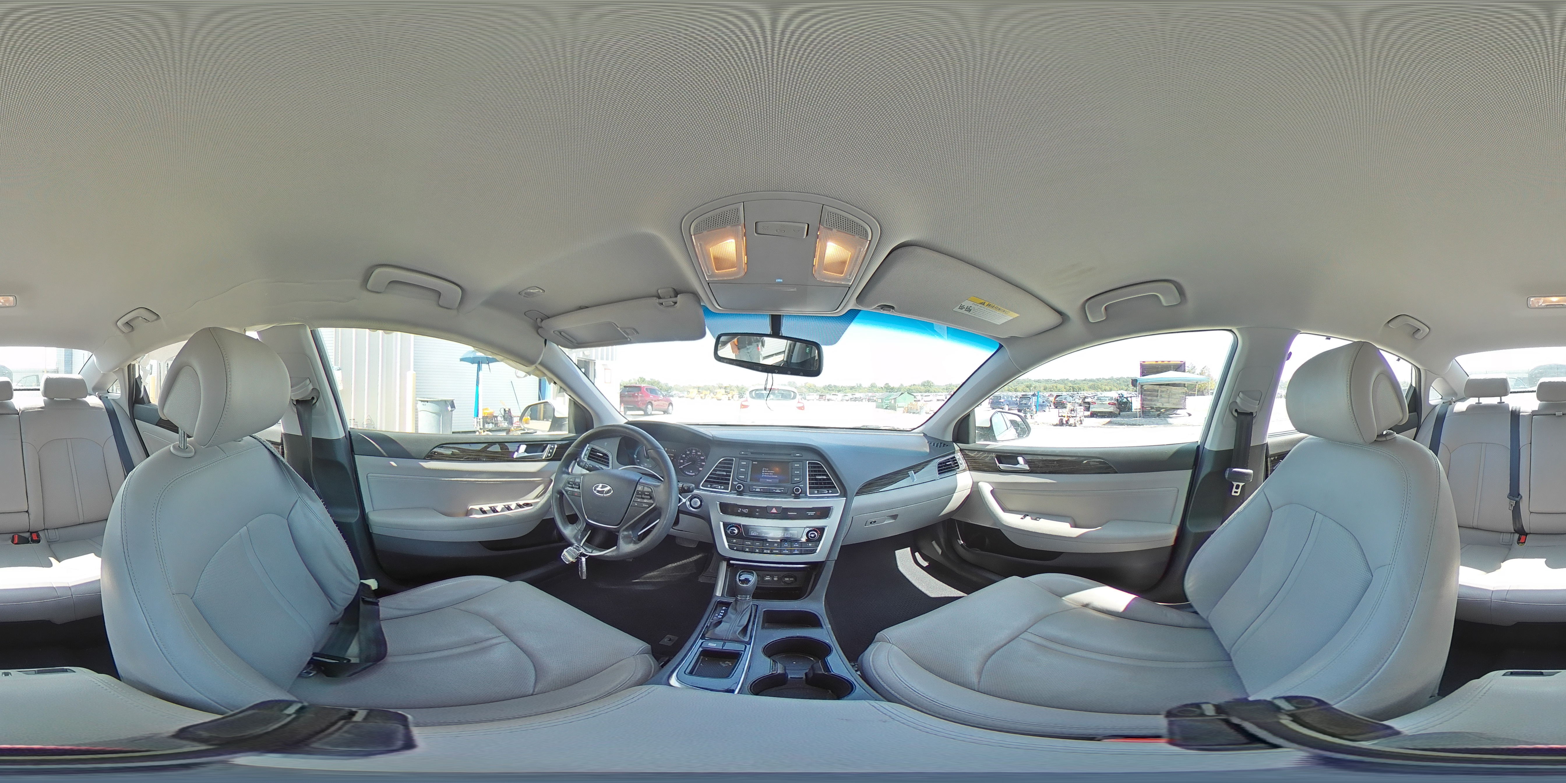 2016 Hyundai Sonata Hybrid VIN: KMHE34L10GA026705 Lot: 71414495