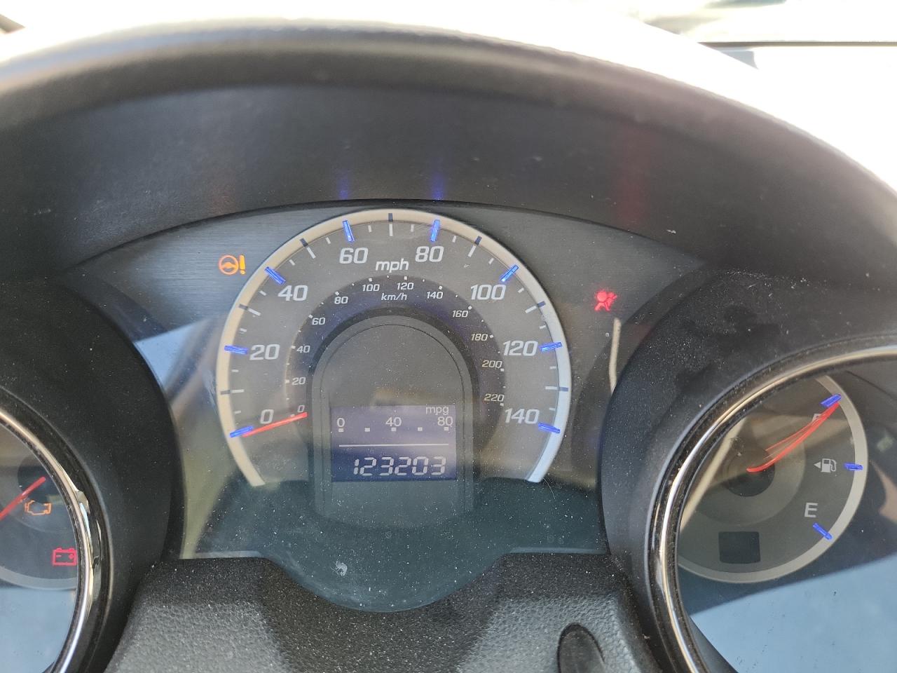 2013 Honda Fit Sport VIN: JHMGE8H50DC076092 Lot: 81638325