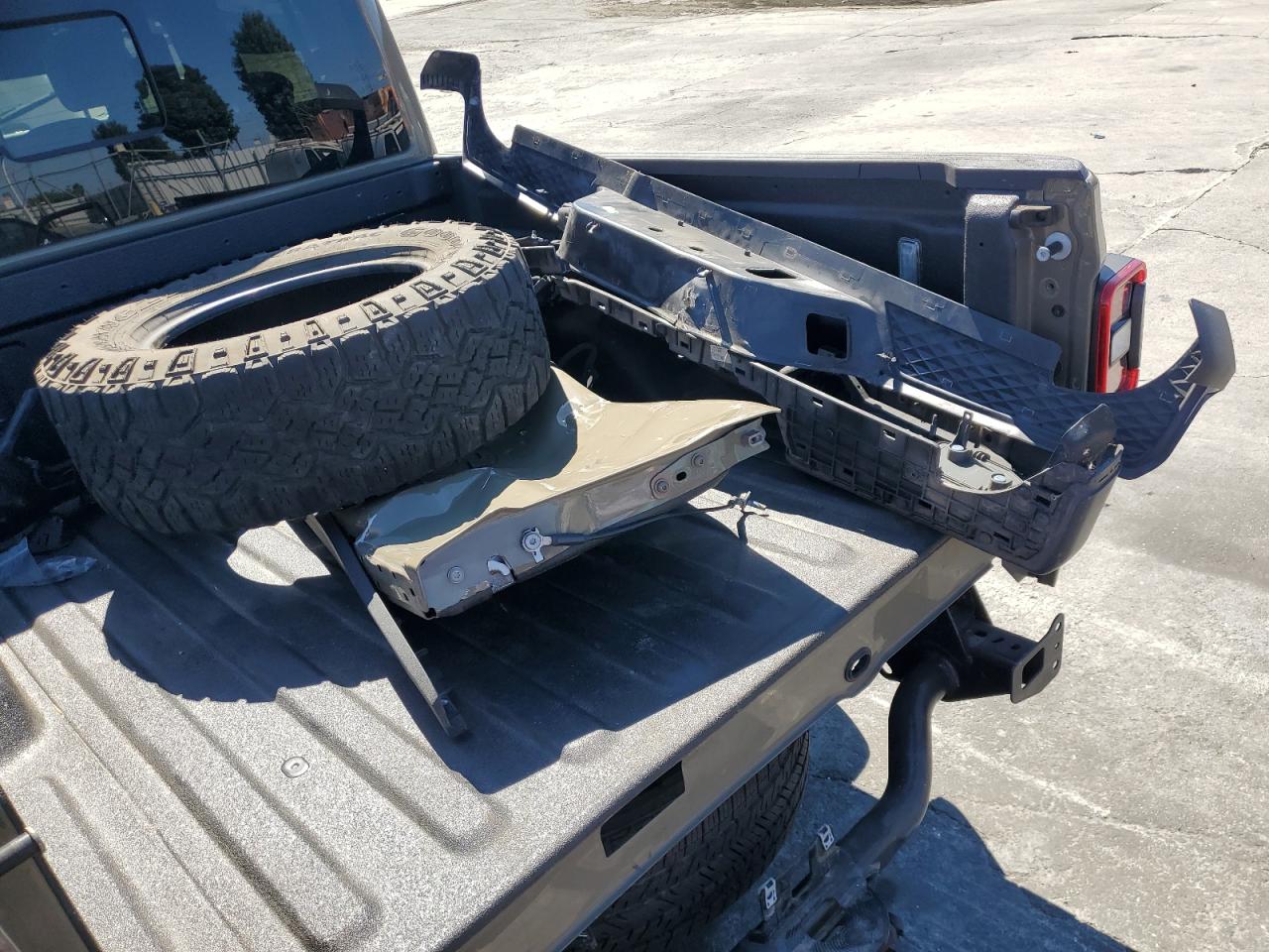 2020 Jeep Gladiator Overland VIN: 1C6HJTFG3LL166089 Lot: 82164505
