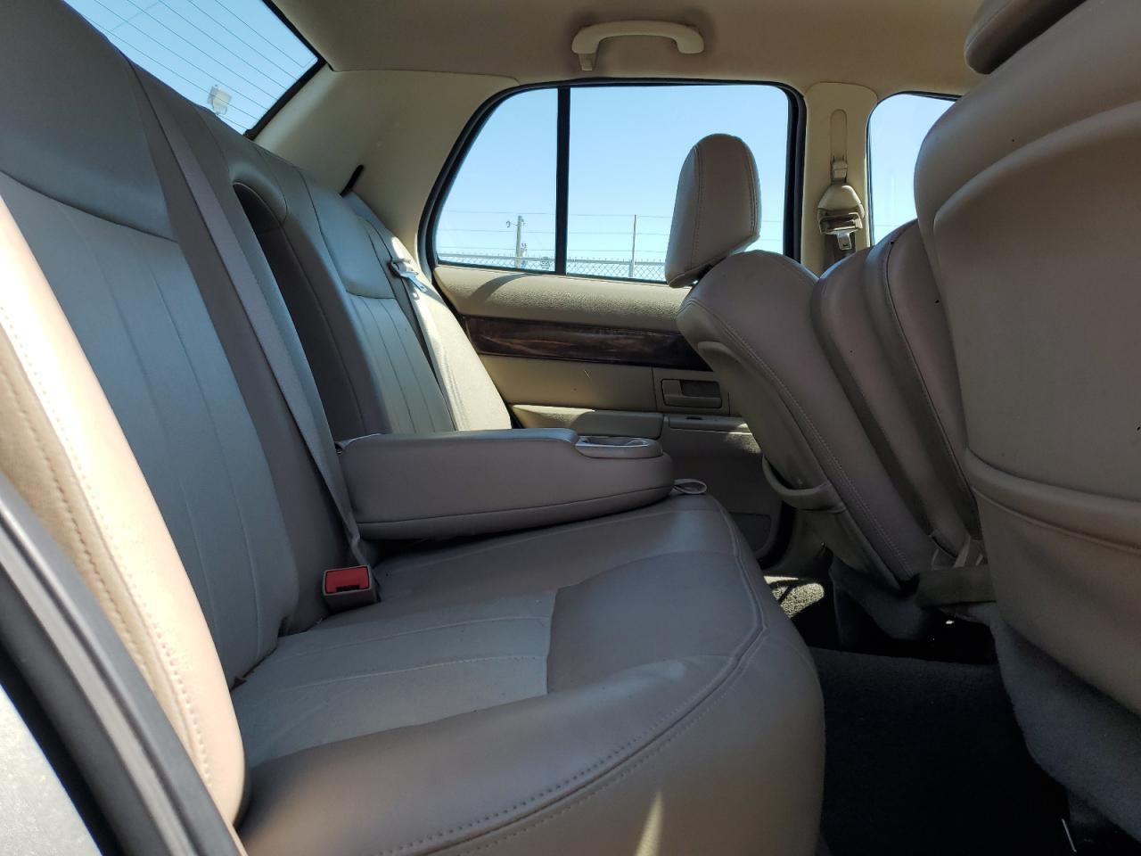 2004 Mercury Grand Marquis Ls VIN: 2MEHM75W54X642085 Lot: 72082865