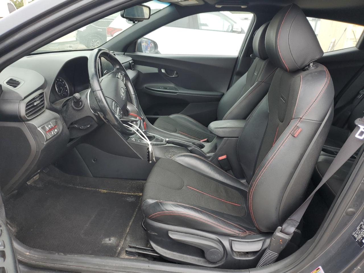 2020 Hyundai Veloster Base VIN: KMHTG6AF8LU022982 Lot: 84225285