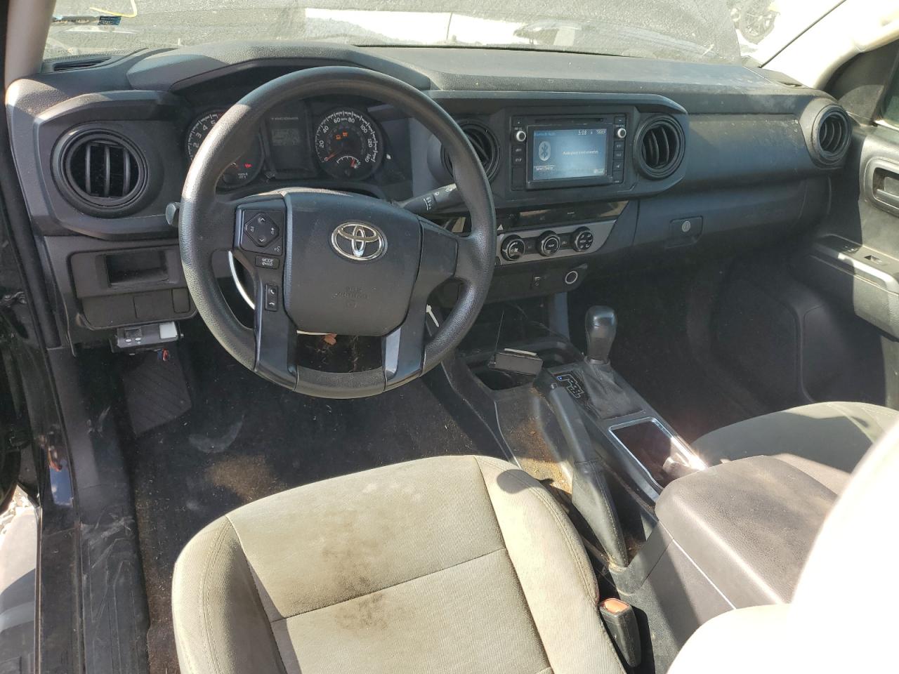 2017 Toyota Tacoma Access Cab VIN: 5TFRX5GN3HX084142 Lot: 81060095