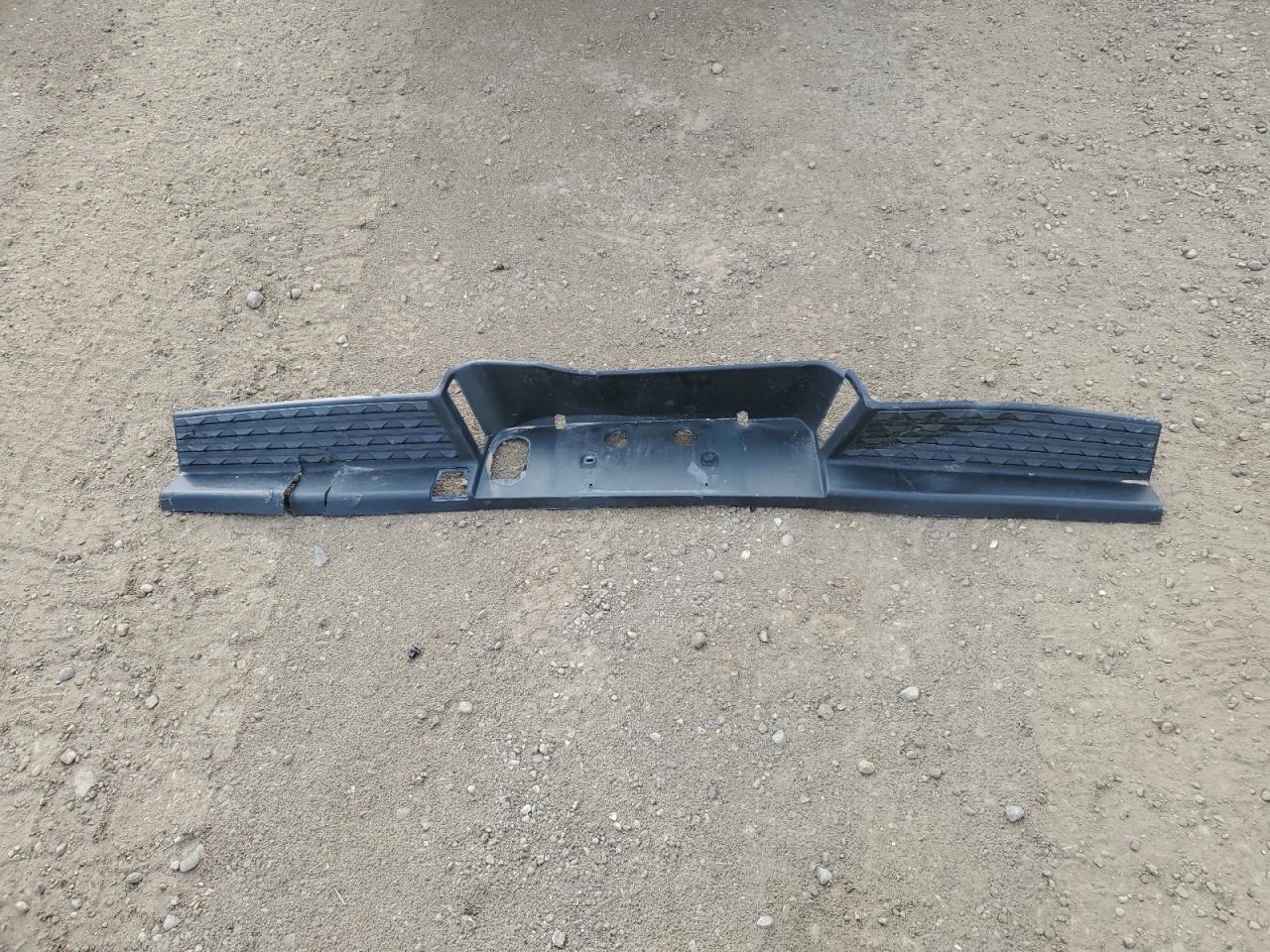 2019 Ram 1500 Laramie VIN: 1C6SRFJT3KN502072 Lot: 80295165