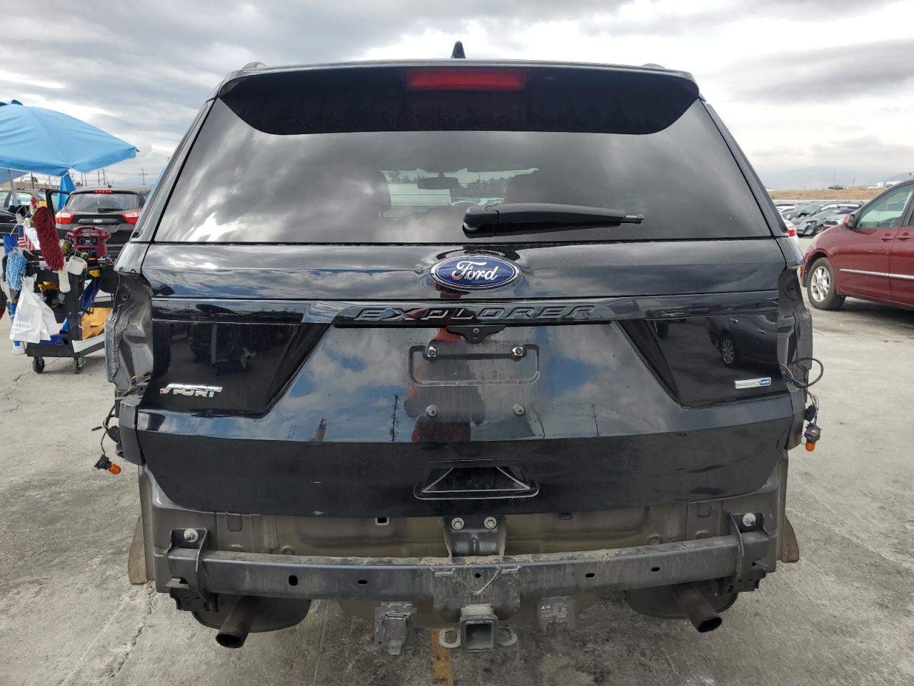 2017 Ford Explorer Sport VIN: 1FM5K8GT8HGC85432 Lot: 81601235