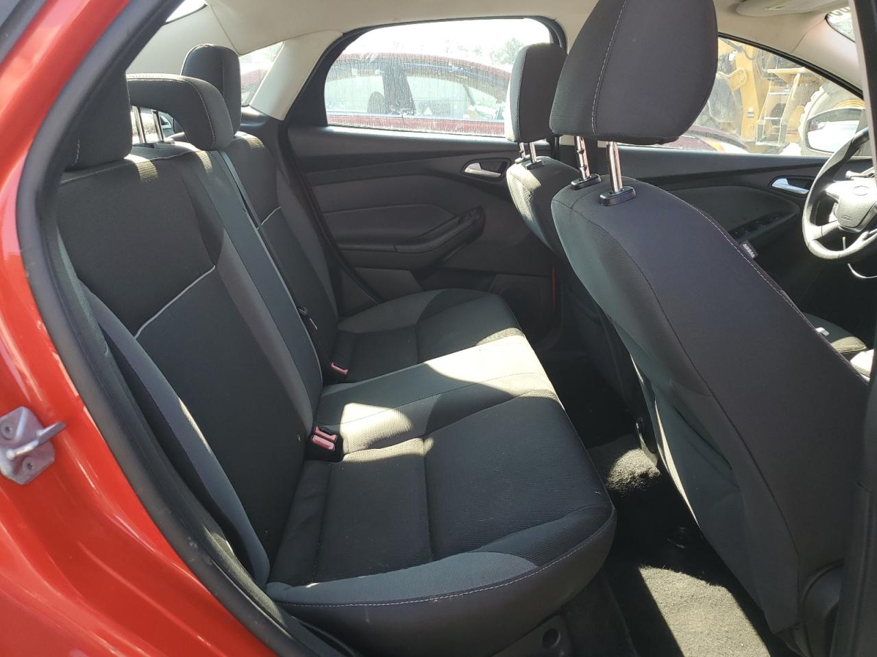 2013 Ford Focus Se VIN: 1FADP3F25DL371138 Lot: 81258105