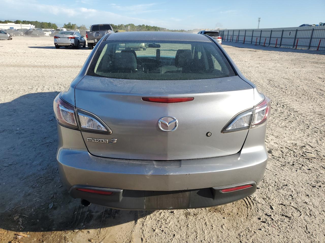 2010 Mazda 3 I VIN: JM1BL1SF4A1106101 Lot: 81817835