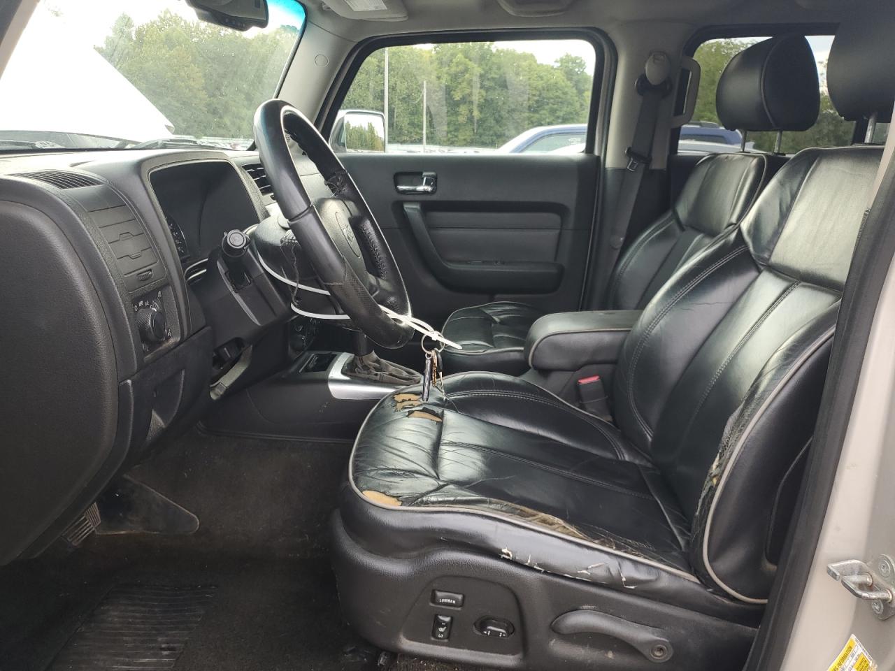 2007 Hummer H3 VIN: 5GTDN13E878102070 Lot: 81040085