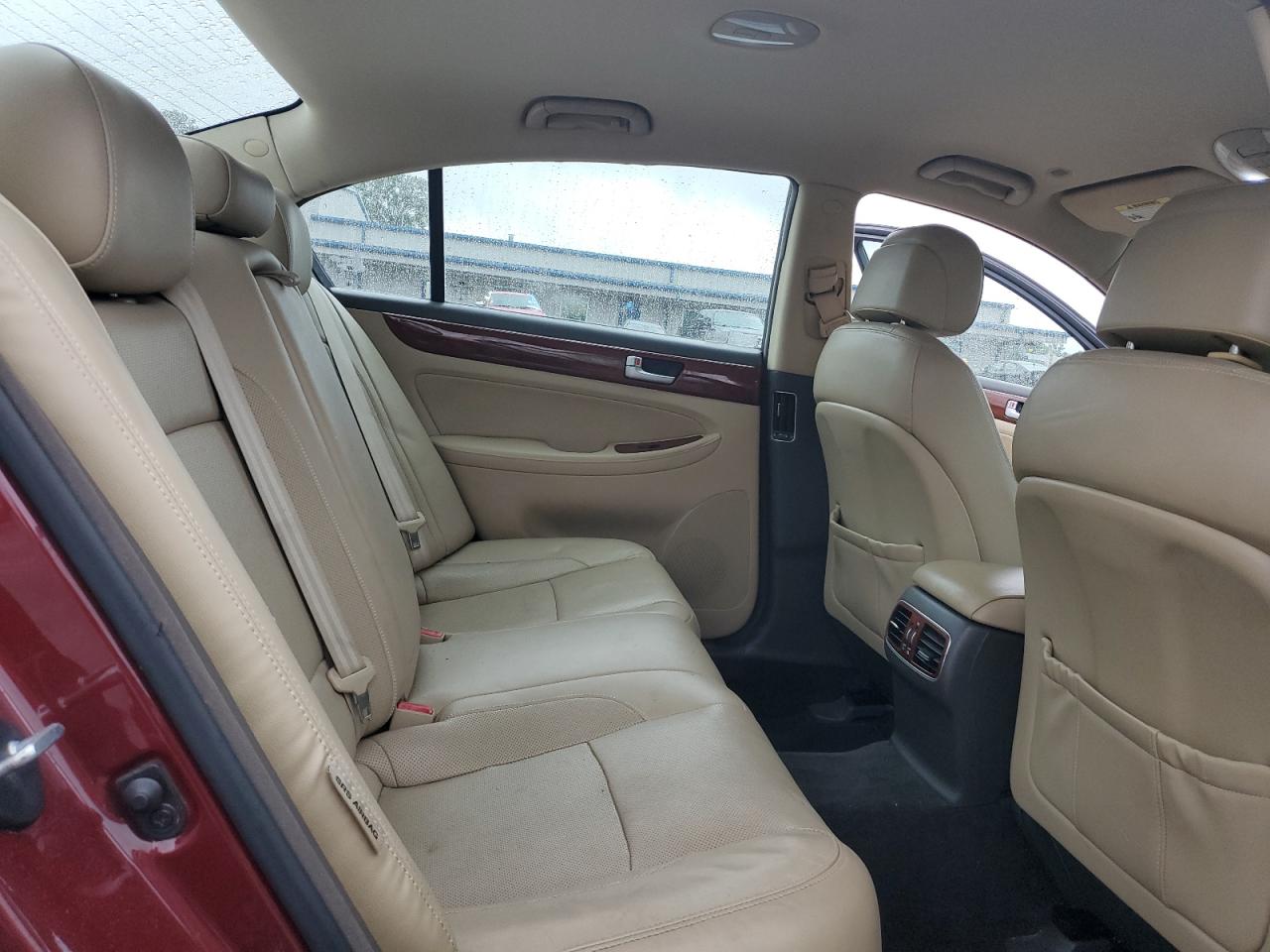 2013 Hyundai Genesis 3.8L VIN: KMHGC4DD6DU212230 Lot: 84262325