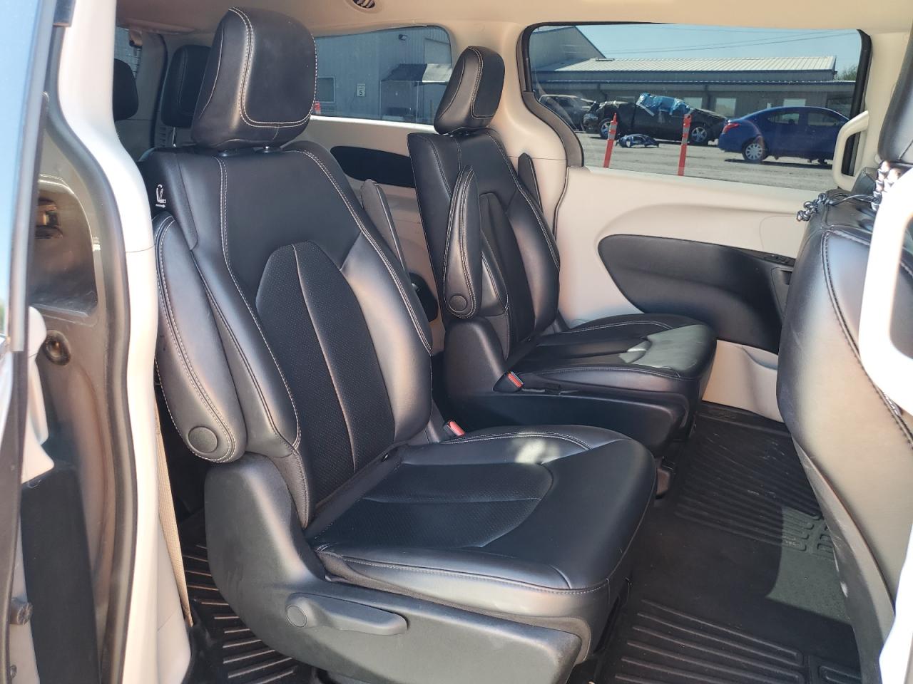 2023 Chrysler Pacifica Hybrid Touring L VIN: 2C4RC1L78PR565237 Lot: 80852965