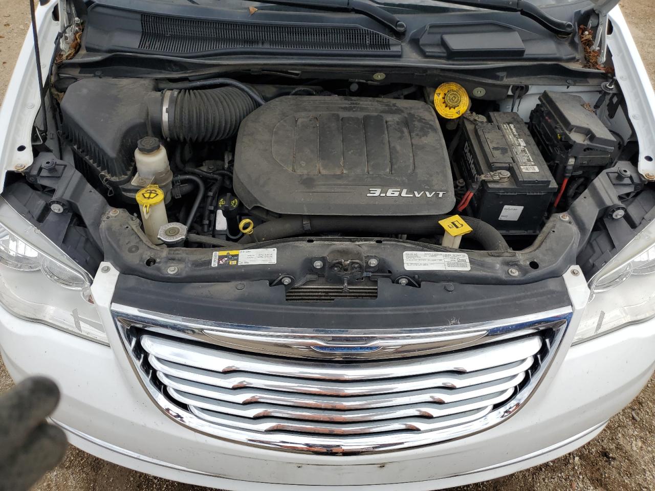 2016 Chrysler Town & Country Touring VIN: 2C4RC1BG8GR239987 Lot: 81217815