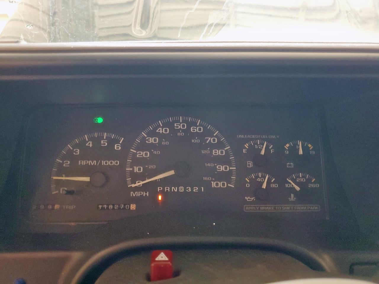 1997 Chevrolet Gmt-400 C1500 VIN: 2GCEC19R8V1255785 Lot: 81184405