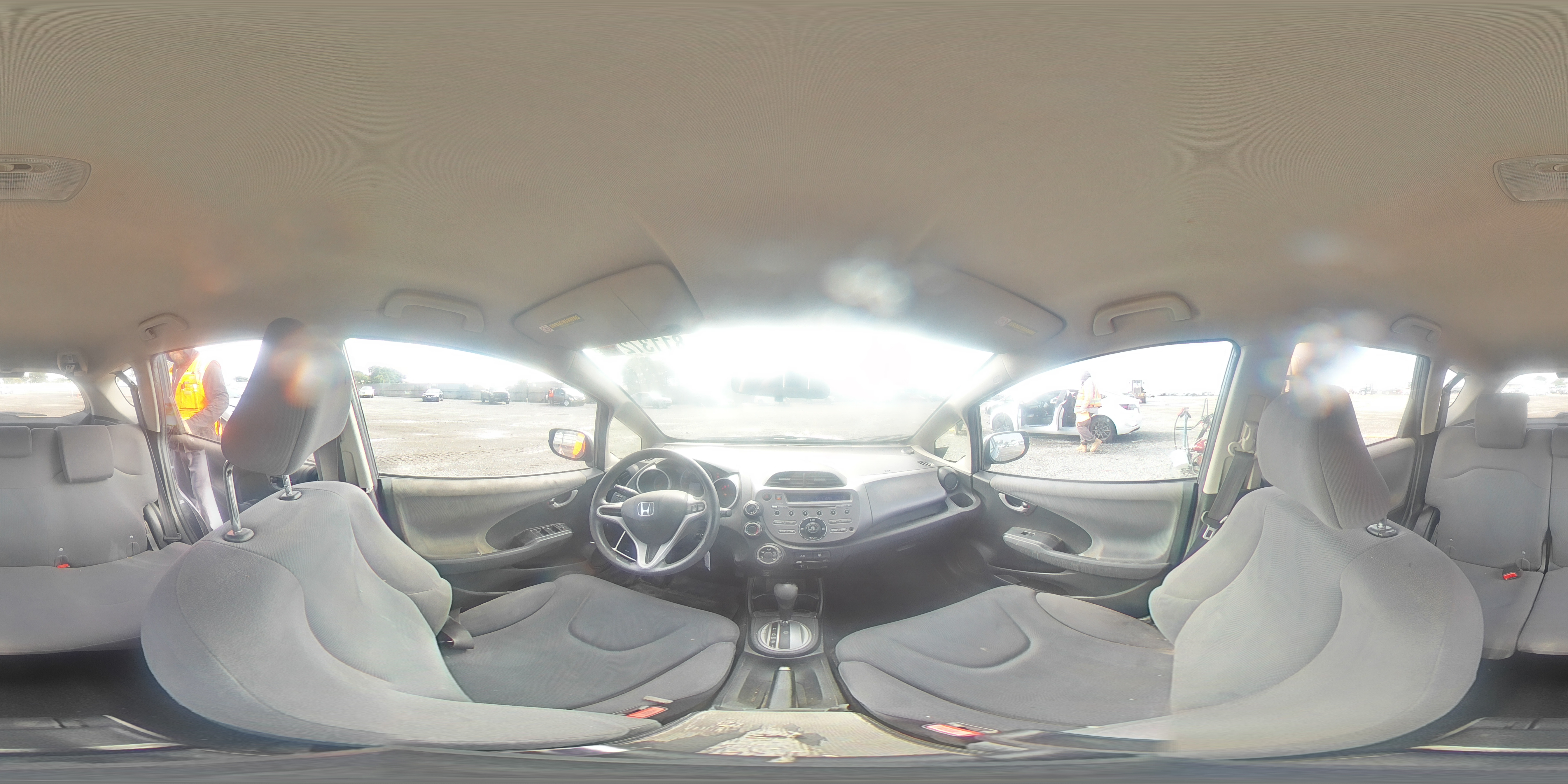 2013 Honda Fit VIN: JHMGE8H39DC075814 Lot: 81137215