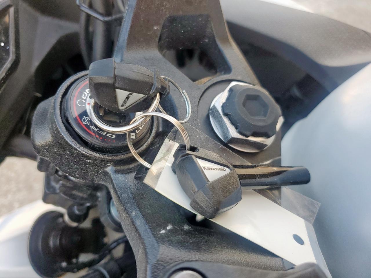 2025 Kawasaki Ex500 VIN: ML5EXGG15SDA49440 Lot: 80748845