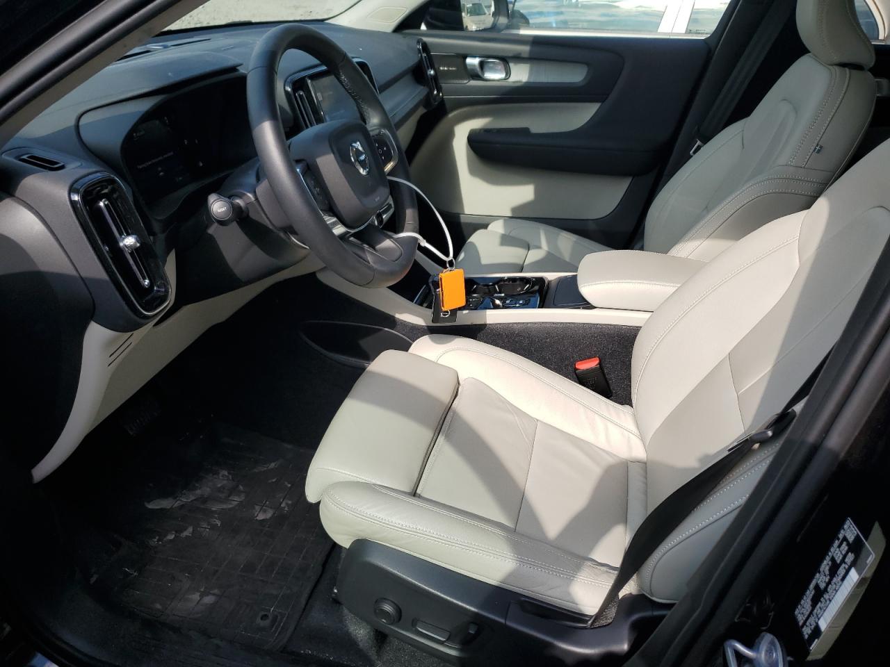 2024 Volvo Xc40 Ultimate VIN: YV4L12UF3R2224141 Lot: 71275915