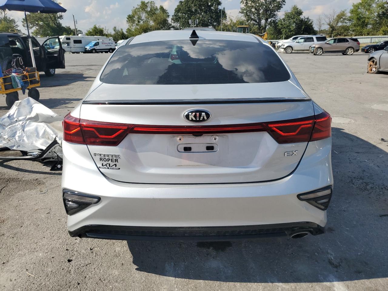 2020 Kia Forte Ex VIN: 3KPF54AD6LE210182 Lot: 81045155