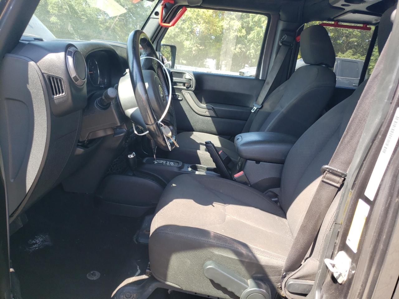 2016 Jeep Wrangler Unlimited Sport VIN: 1C4BJWDGXGL325134 Lot: 80110015