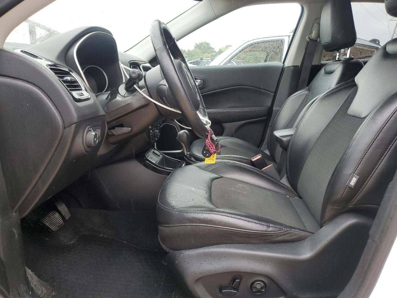2019 Jeep Compass Latitude VIN: 3C4NJCBB4KT636865 Lot: 81843145
