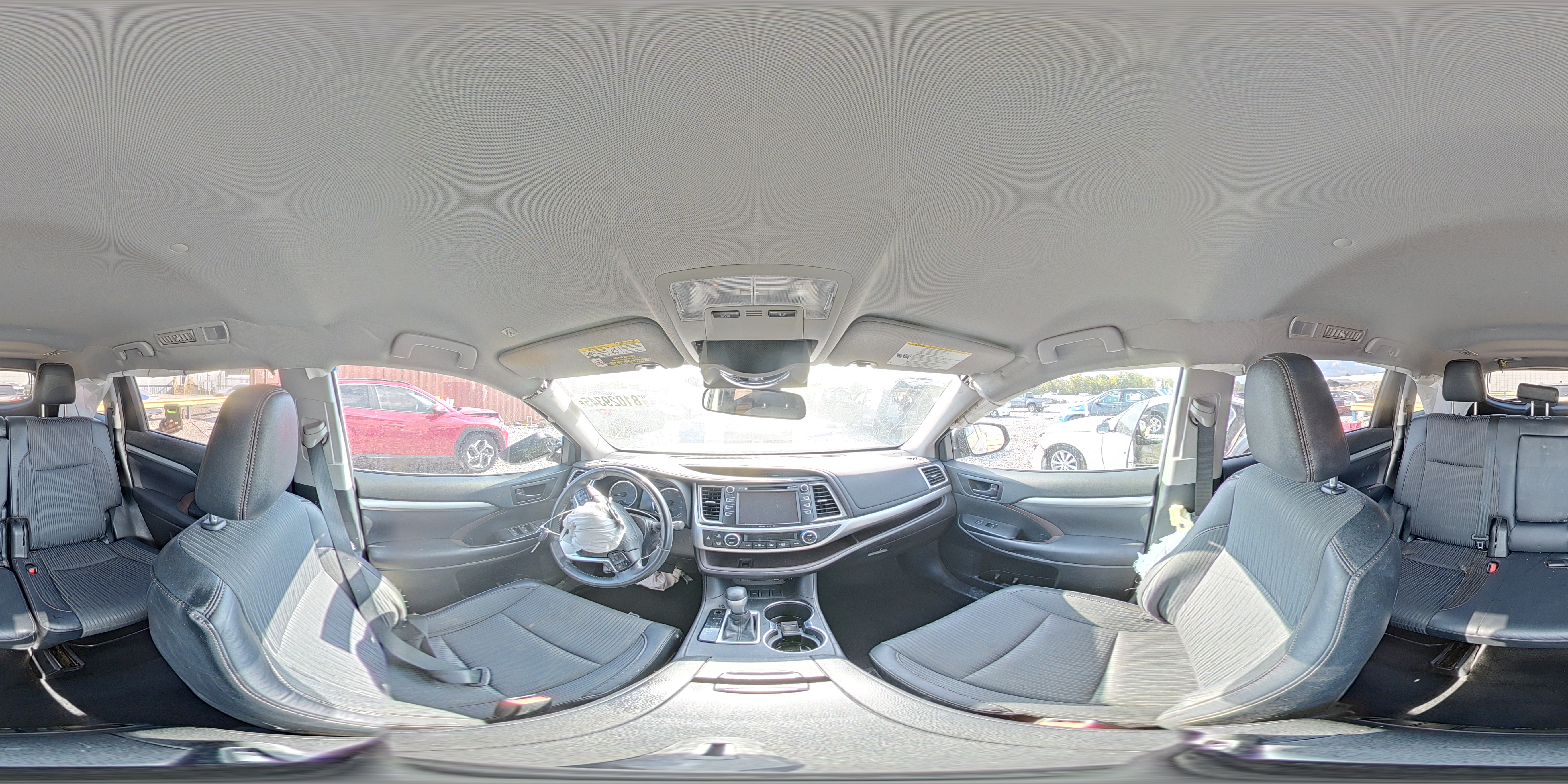 2018 Toyota Highlander Le VIN: 5TDZZRFH1JS286020 Lot: 81029345