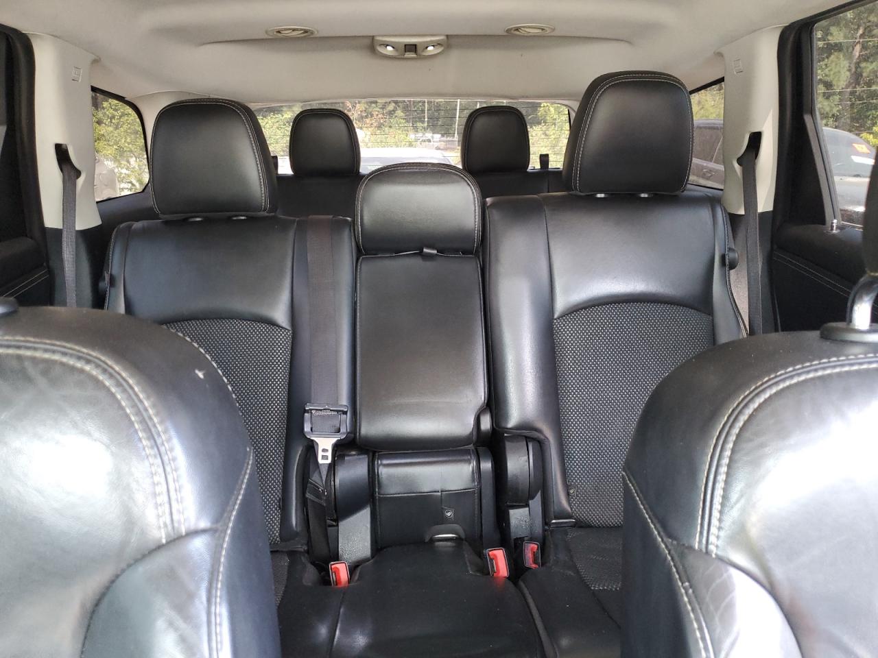 2017 Dodge Journey Crossroad VIN: 3C4PDCGB9HT524872 Lot: 70898845