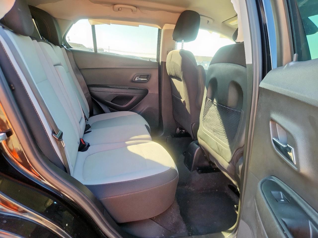 2019 Chevrolet Trax Ls VIN: 3GNCJKSB0KL359740 Lot: 84007695