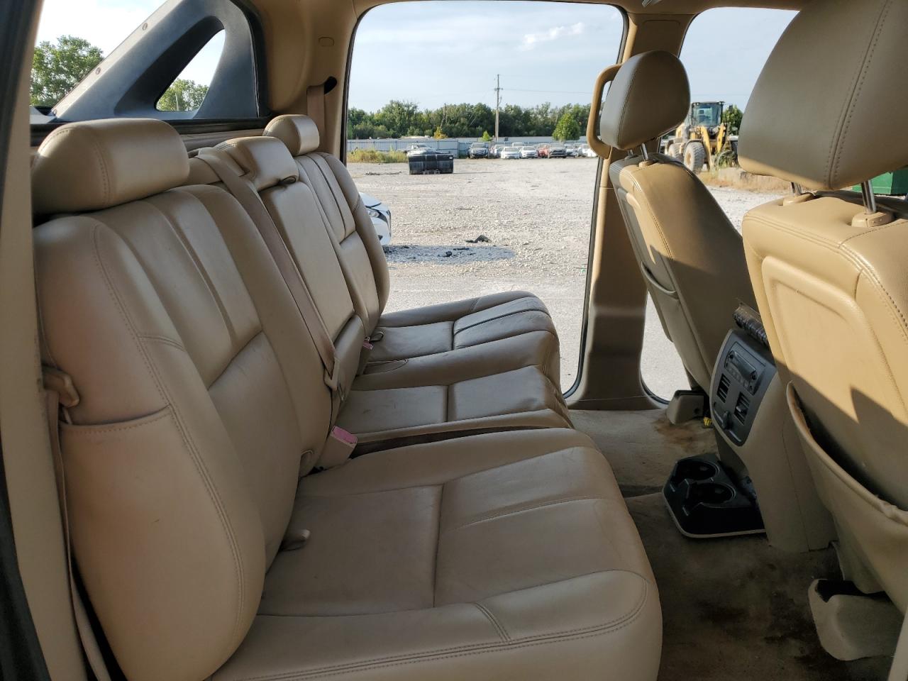 2011 Chevrolet Avalanche Lt VIN: 3GNTKFE30BG108816 Lot: 71728935