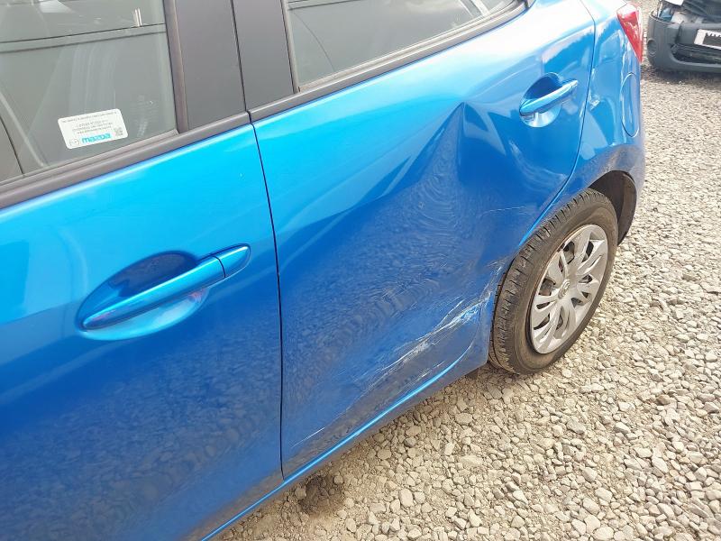 2016 MAZDA 2 SE 