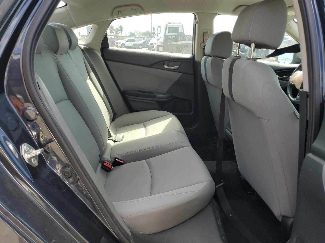 2018 Honda Civic Lx VIN: 2HGFC2F58JH525404 Lot: 71439845