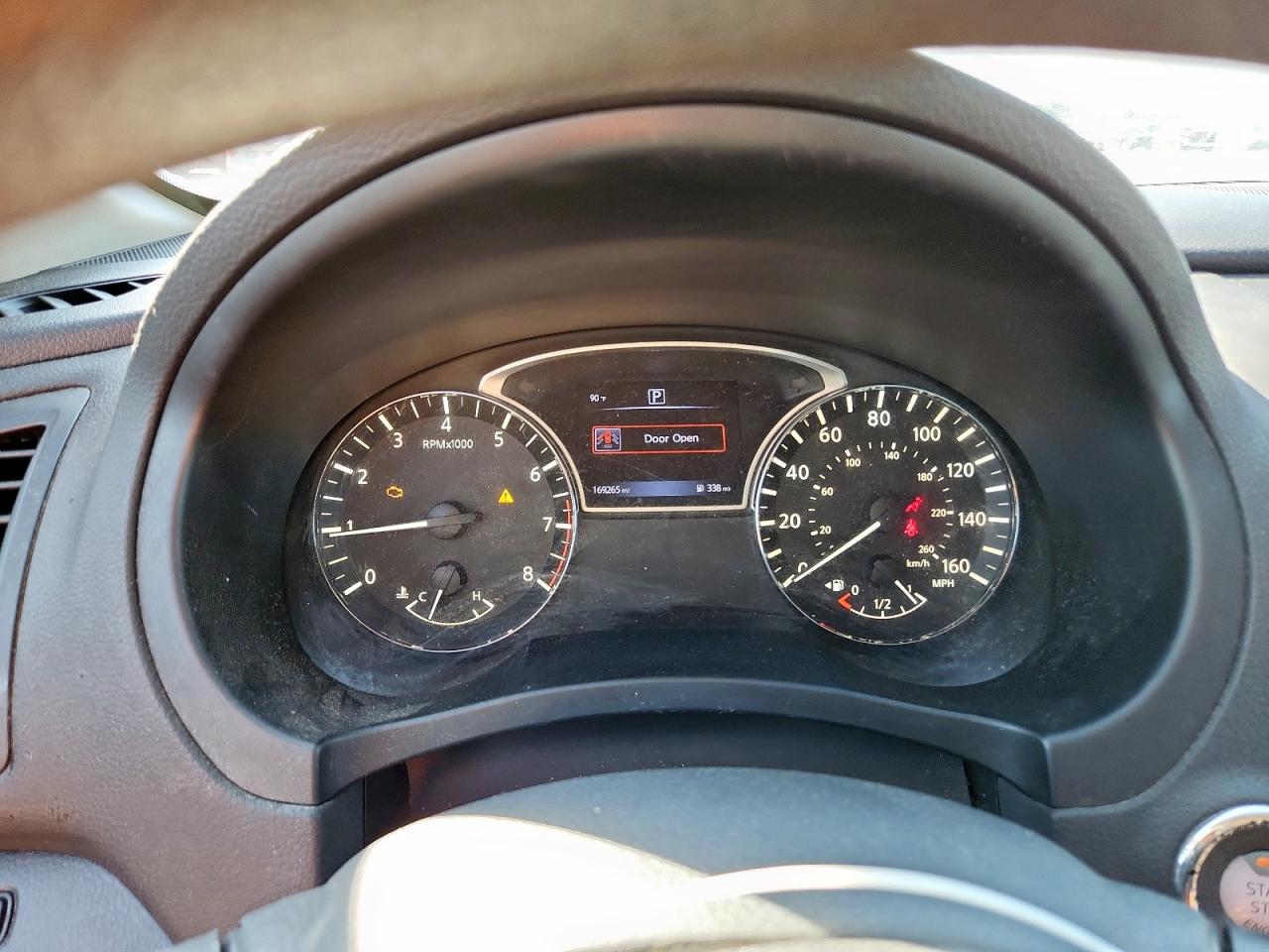 2017 Nissan Altima 2.5 VIN: 1N4AL3AP6HN351296 Lot: 84614975