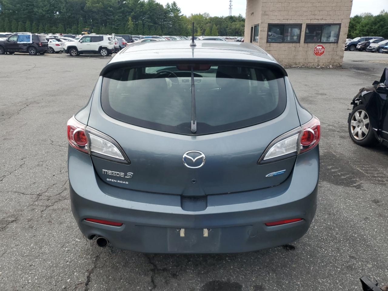 2012 Mazda 3 I VIN: JM1BL1L88C1586176 Lot: 71111445