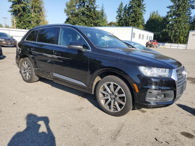  AUDI Q7 2017 Черный