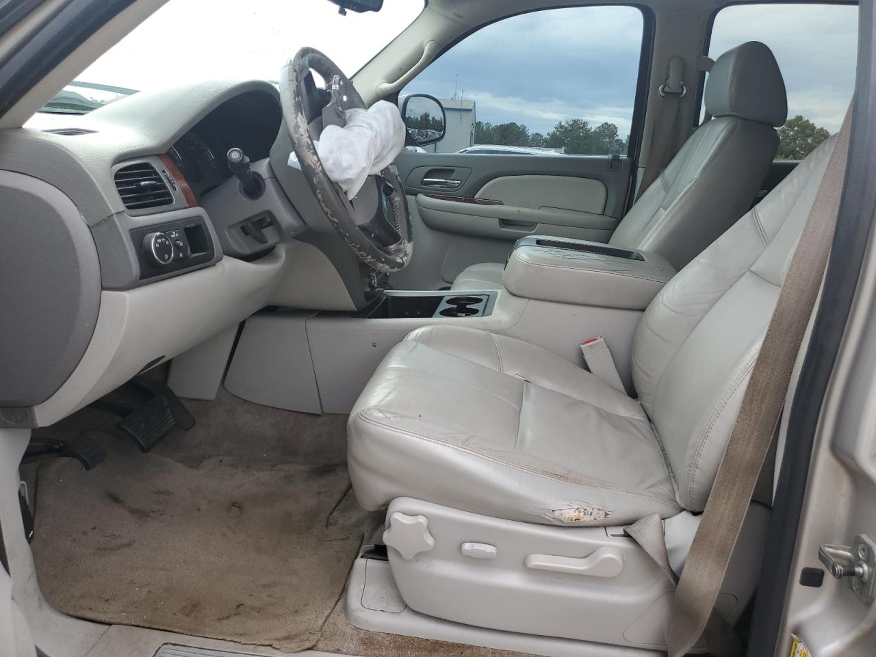 2009 Chevrolet Tahoe C1500 Lt VIN: 1GNEC23369R192653 Lot: 81782885