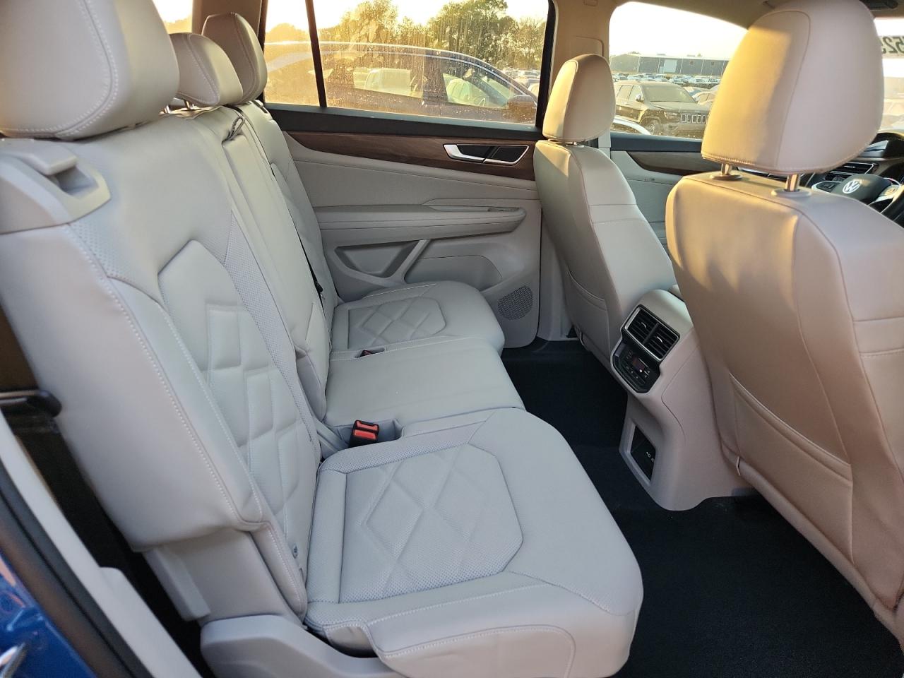 2025 Volkswagen Atlas Se VIN: 1V2DR2CAXSC516972 Lot: 80857525