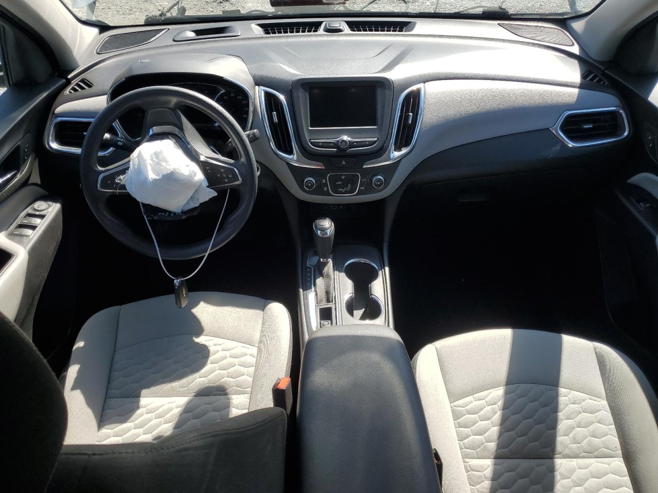 2020 Chevrolet Equinox Lt VIN: 2GNAXTEV8L6163326 Lot: 84008225