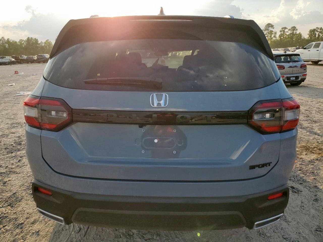 2025 Honda Pilot Sport VIN: 5FNYG2H35SB029409 Lot: 80738665