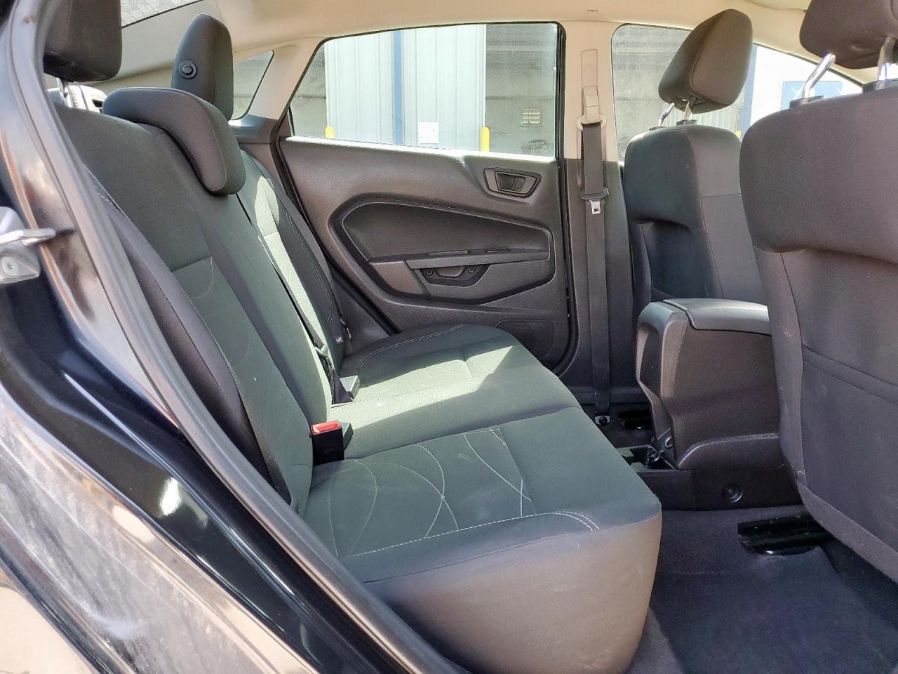 2017 Ford Fiesta Se VIN: 3FADP4BJ2HM169896 Lot: 84285725