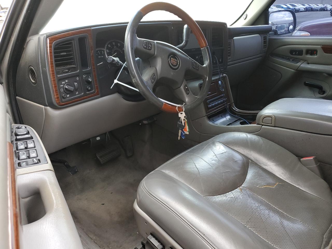 2004 Cadillac Escalade Esv VIN: 3GYFK66N14G247145 Lot: 82083075