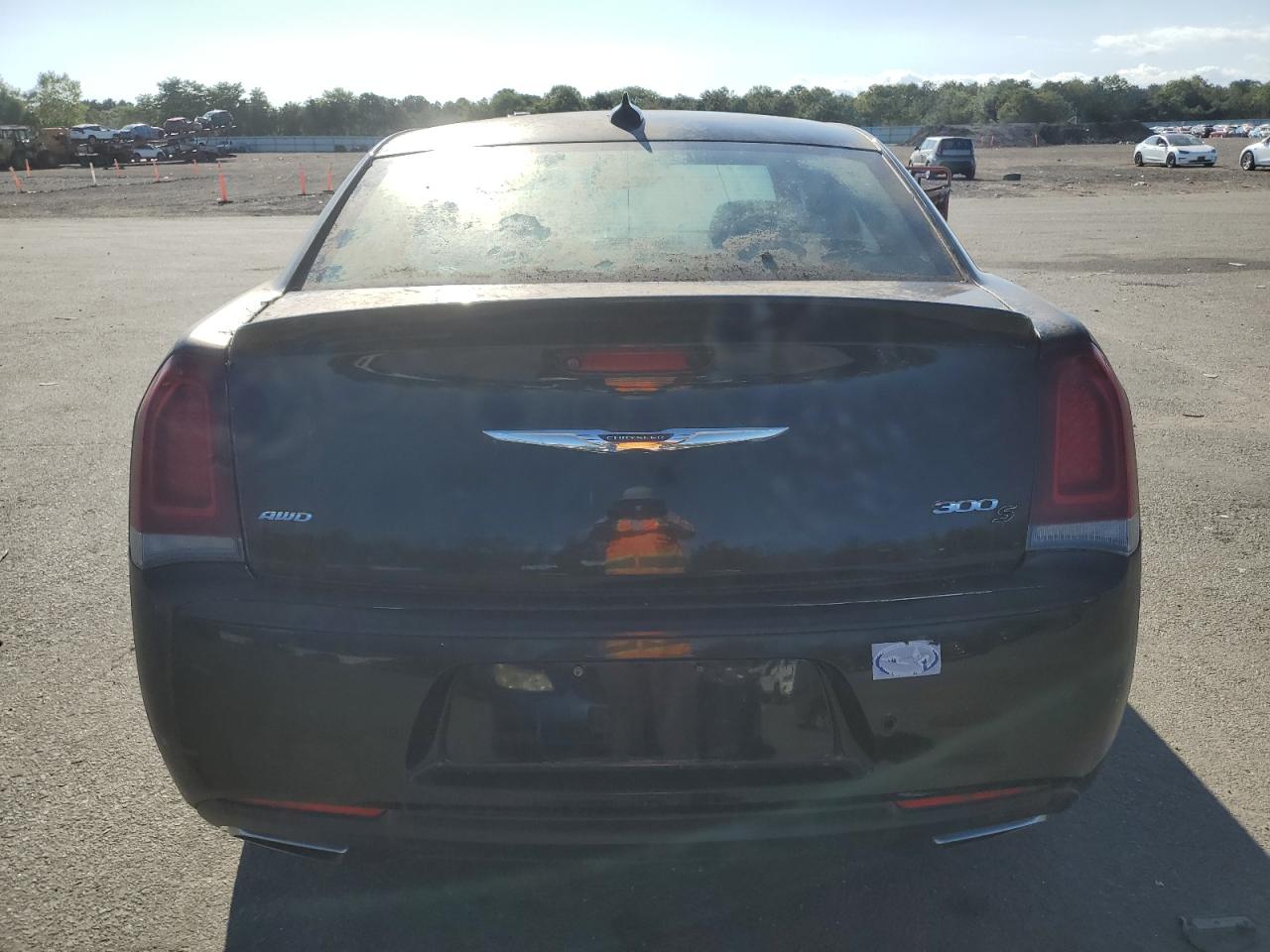 2018 Chrysler 300 S VIN: 2C3CCAGG5JH268945 Lot: 71258945