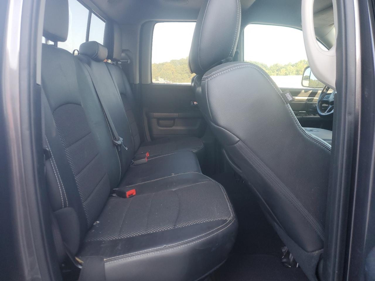 2015 Ram 1500 Sport VIN: 1C6RR7HT5FS589331 Lot: 80695265