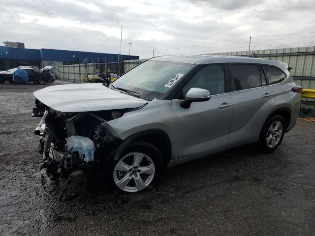  TOYOTA HIGHLANDER 2025 Серебристый